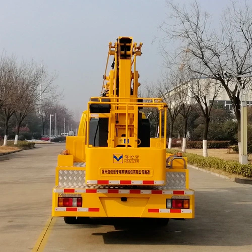 articulating boom lift